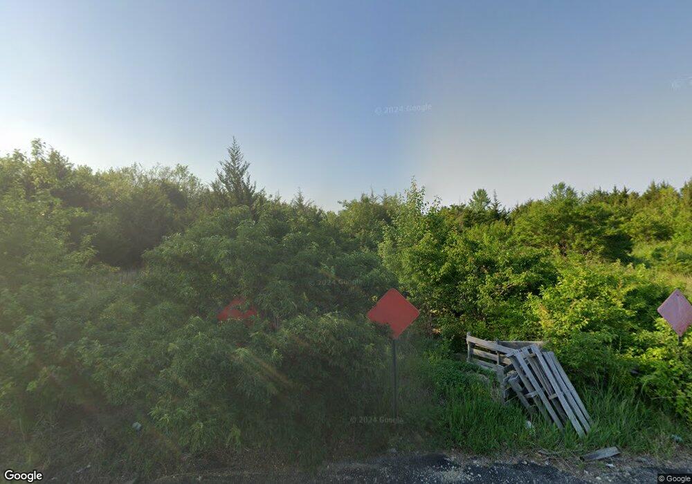 4323 SE Stone L SW Ashworth Ct, Topeka, KS 66609 - photo 1