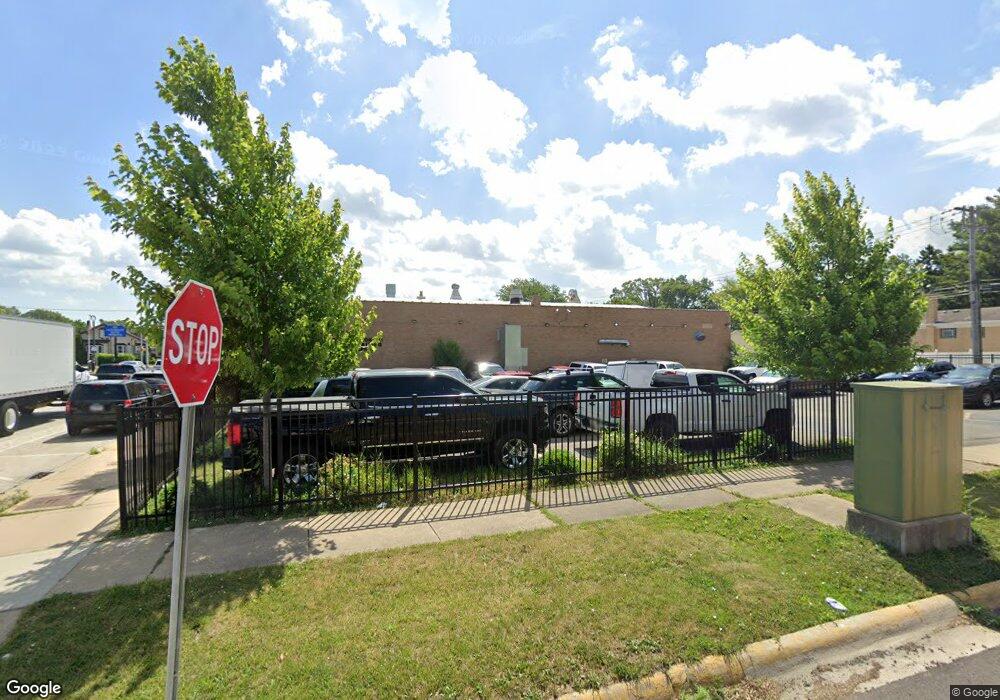 1561 E Oakton St, Des Plaines, IL 60018 - photo 1