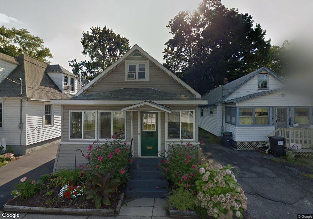 722 Draper Ave, Schenectady, NY 12306 - photo 1