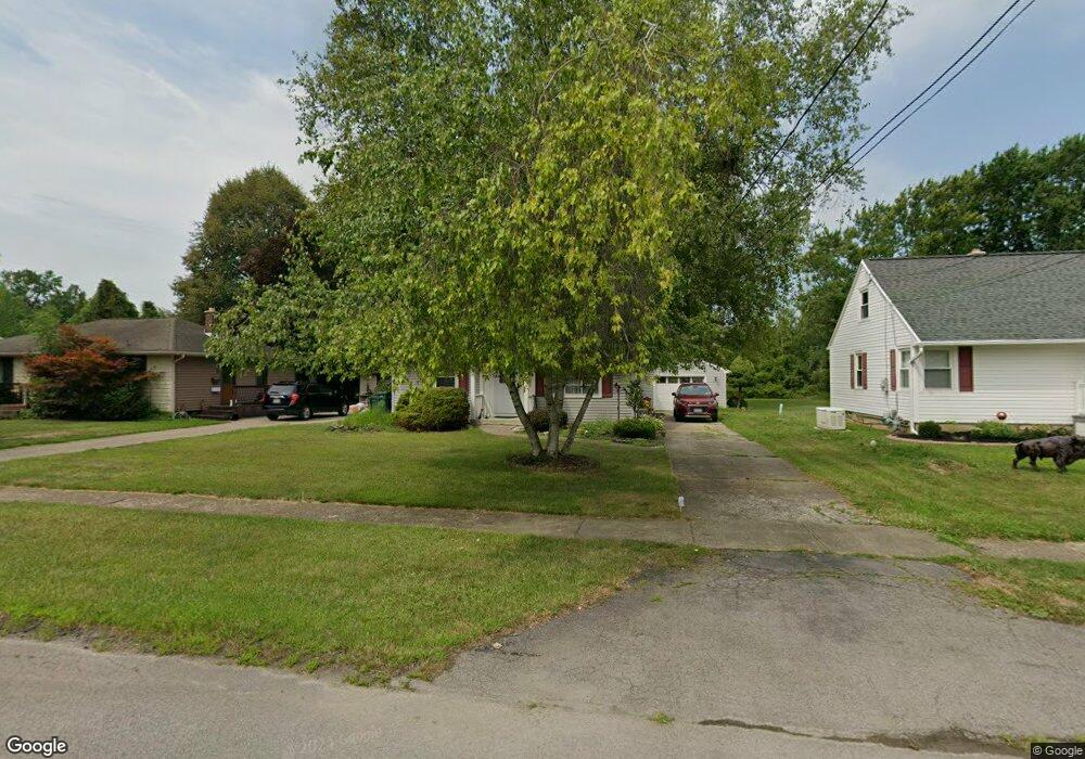 266 Drake Dr, North Tonawanda, NY 14120 - photo 1