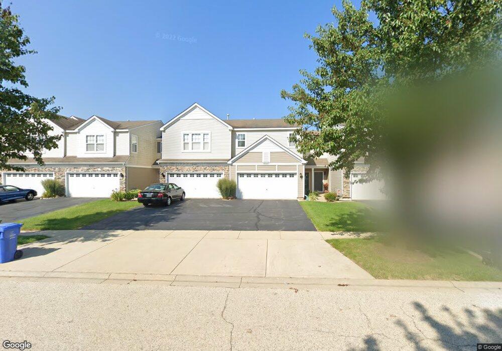 6551 Marble Ln unit 706, Carpentersville, IL 60110 - photo 1