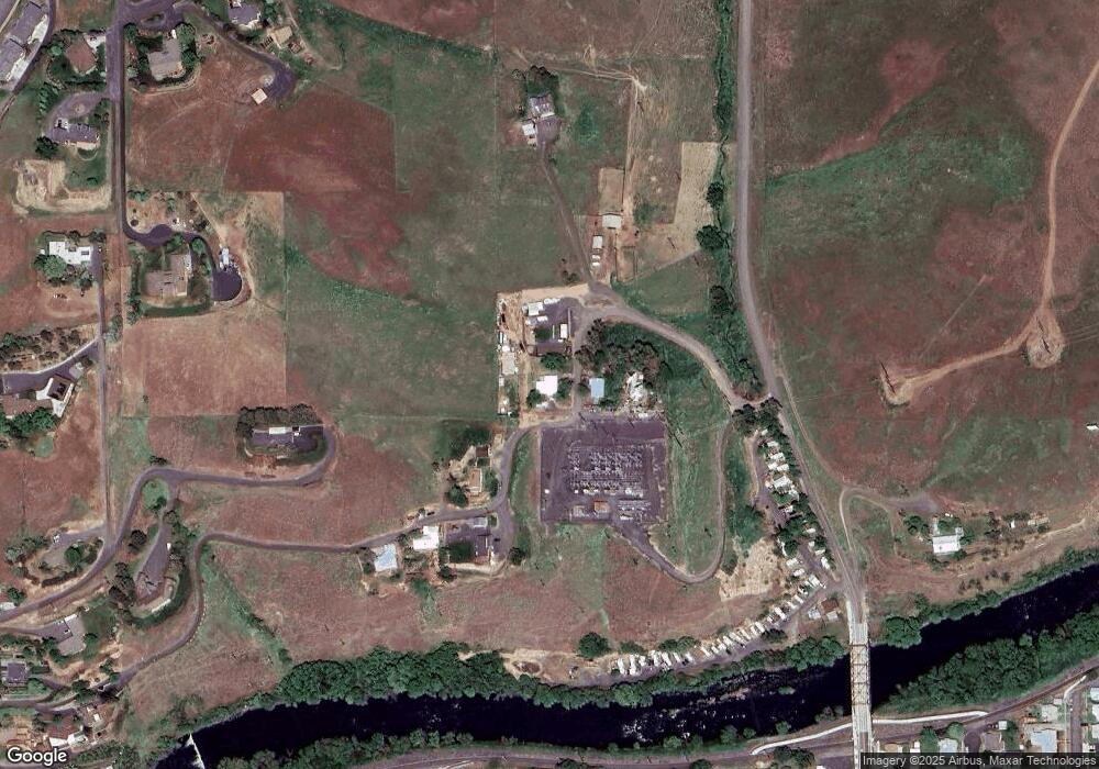 590 NE Ellis Place, Pendleton, OR 97801 - photo 1