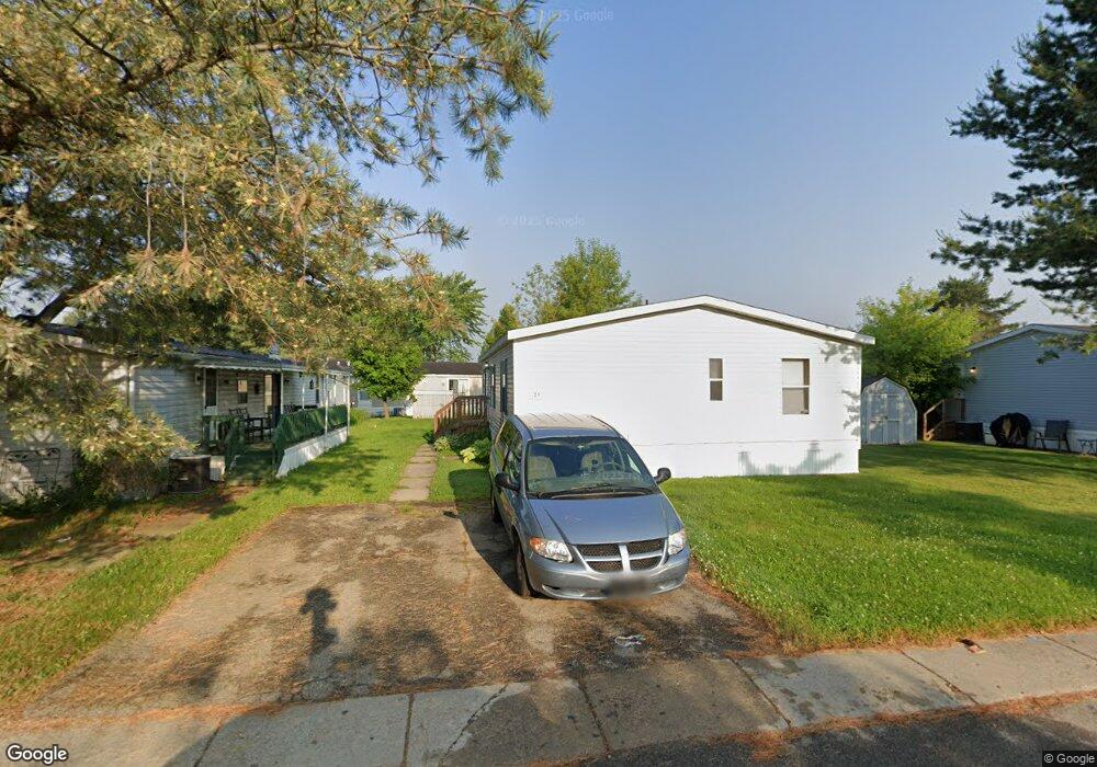 12 Pineview Dr, Flint, MI 48506 - photo 1