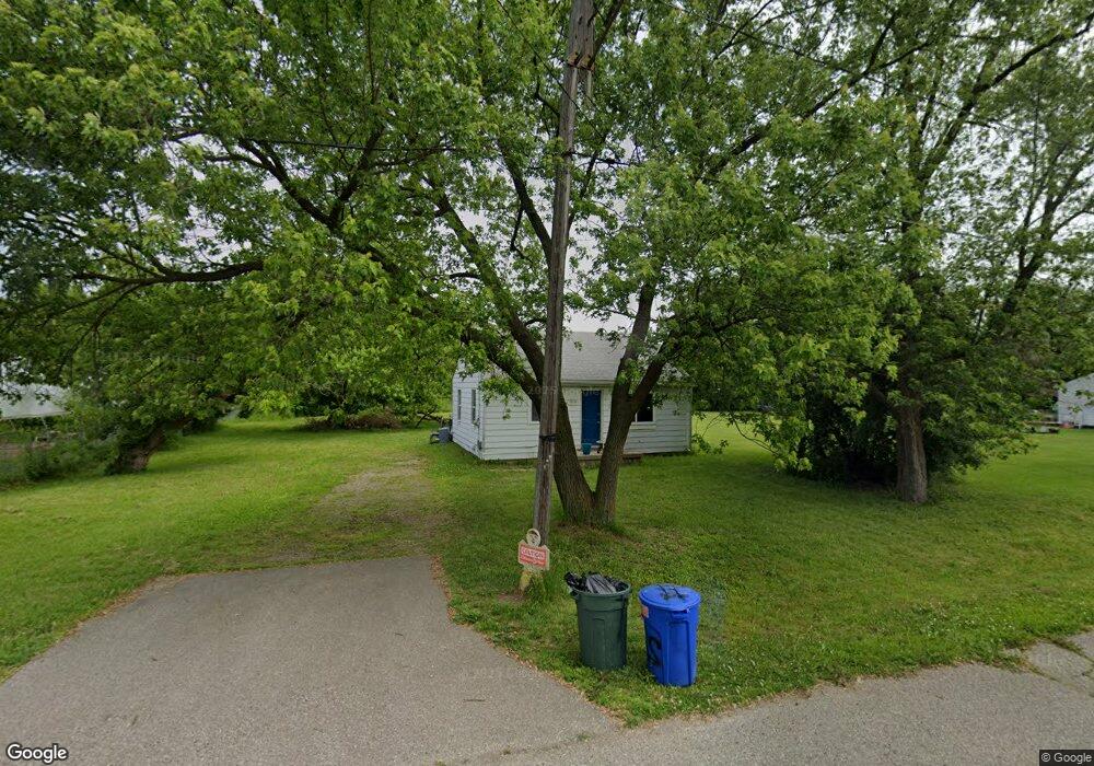 1039 E Princeton Ave, Flint, MI 48505 - photo 1