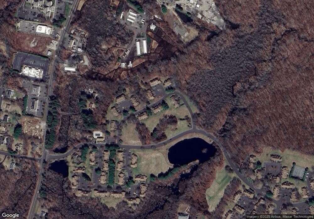 32 Overlook Dr, Monroe, CT 06468 - photo 1