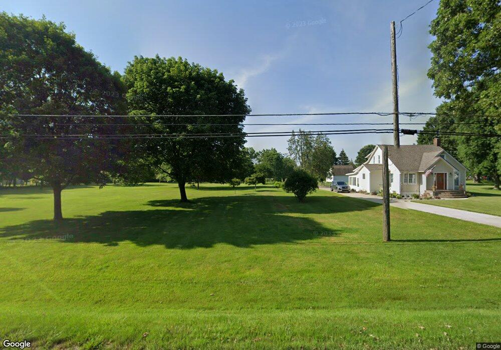 10328 Davison Rd, Davison, MI 48423 - photo 1