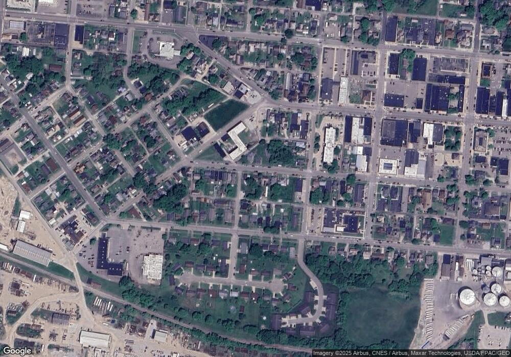 281 W 2nd St, Logan, OH 43138 - photo 1