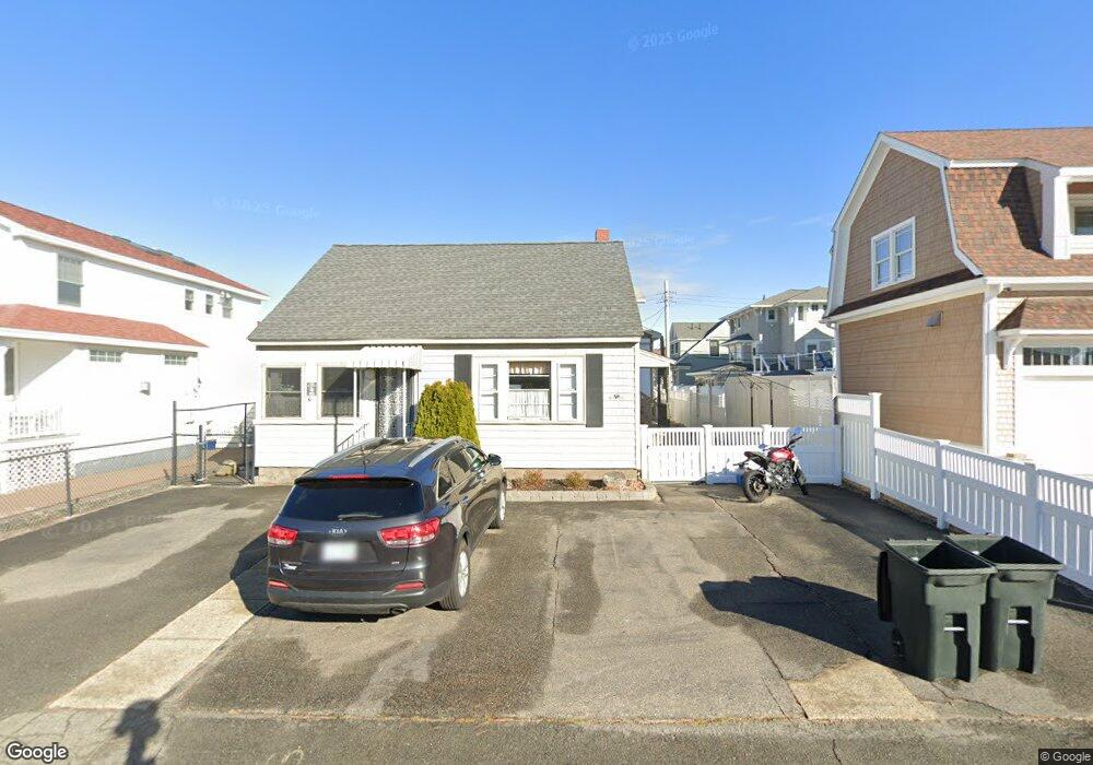 223 Bristol St, Seabrook, NH 03874 - photo 1