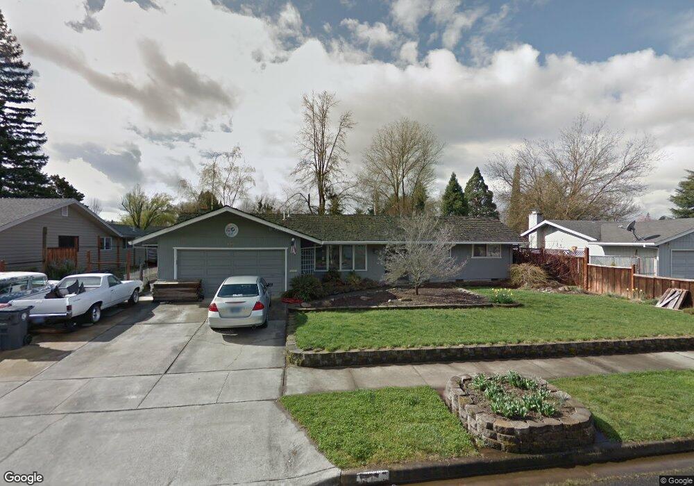 1972 Camellia Ave, Medford, OR 97504 - photo 1