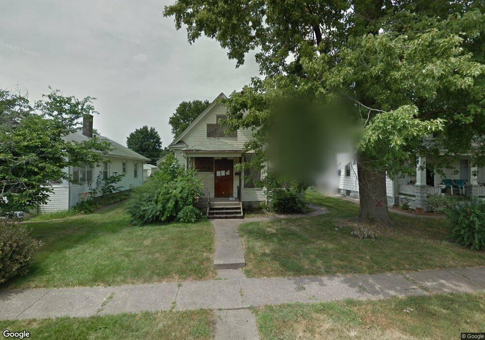2326 Jackson Ave, Davenport, IA 52802 - photo 1