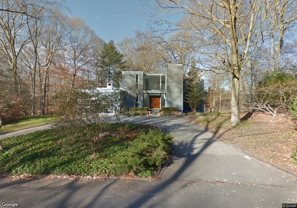 5 Clover Ln, Westport, CT 06880 - photo 1