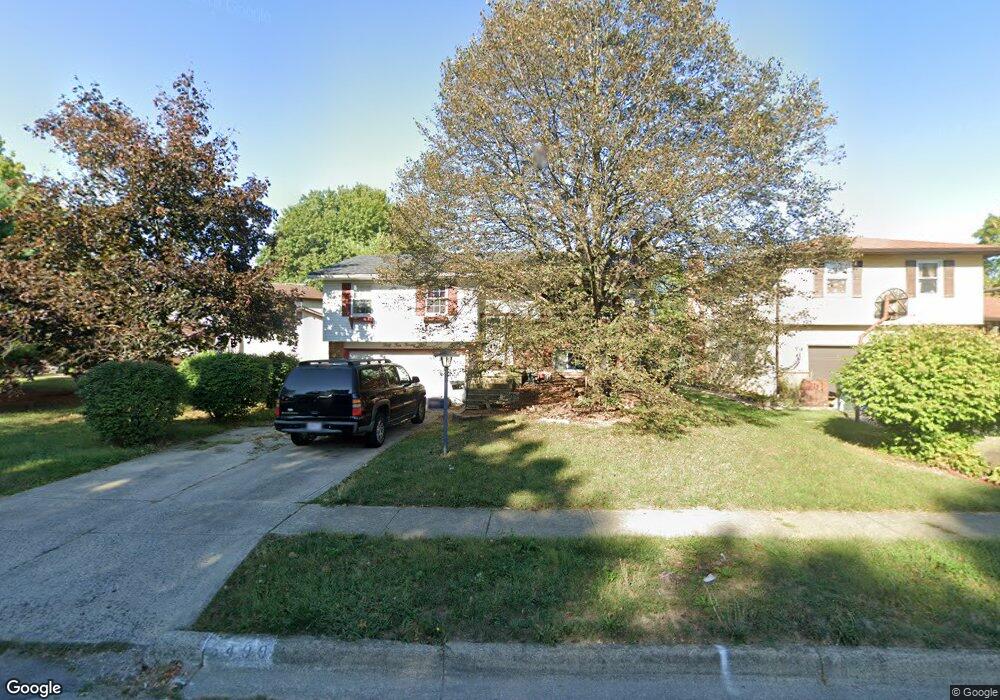 5499 Cedarbush Rd, Columbus, OH 43229 - photo 1