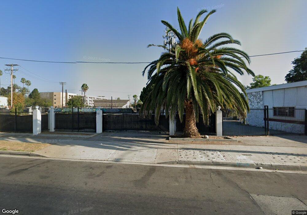 981 W Rosecrans Ave, Compton, CA 90222 - photo 1