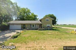 101 W Lee St, Carlock, IL 61725