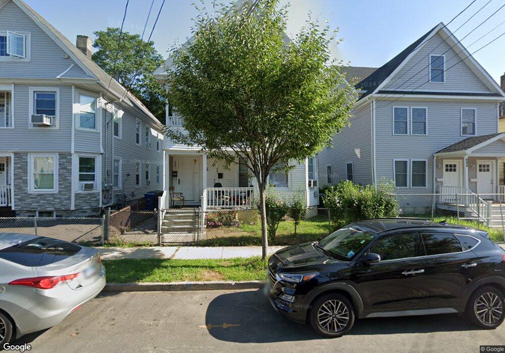 685 Shelton St, Bridgeport, CT 06608 - photo 1