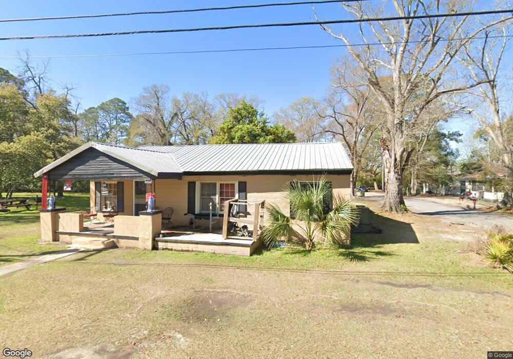 509 N Pine St, Adel, GA 31620 - photo 1