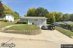 306 S 7th St, Guthrie Center, IA 50115