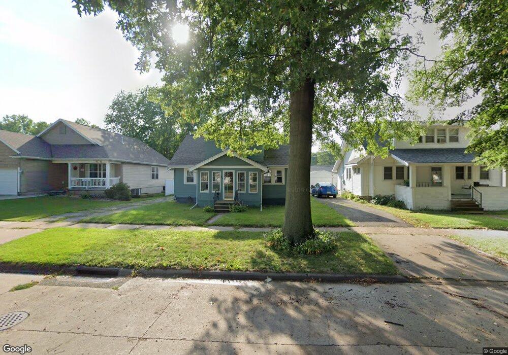 1616 8th St NW, Cedar Rapids, IA 52405 - photo 1