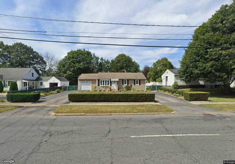 548 Parker St, Springfield, MA 01129 - photo 1