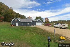 31620 Smyth Hollow Rd, Cazenovia, WI 53924