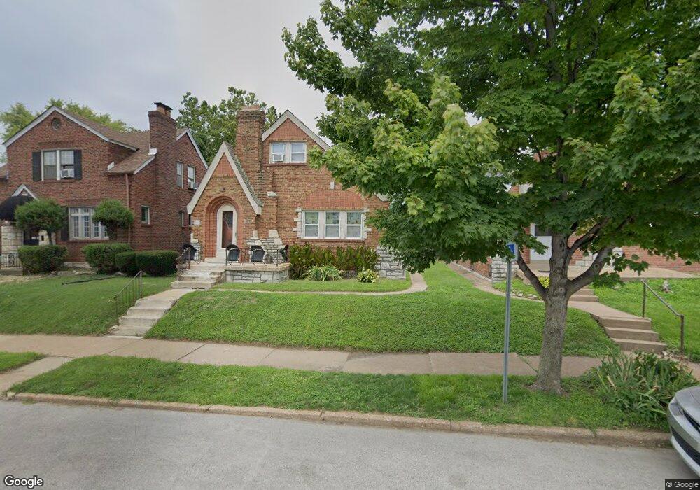 4613 Penrose St, Saint Louis, MO 63115 - photo 1