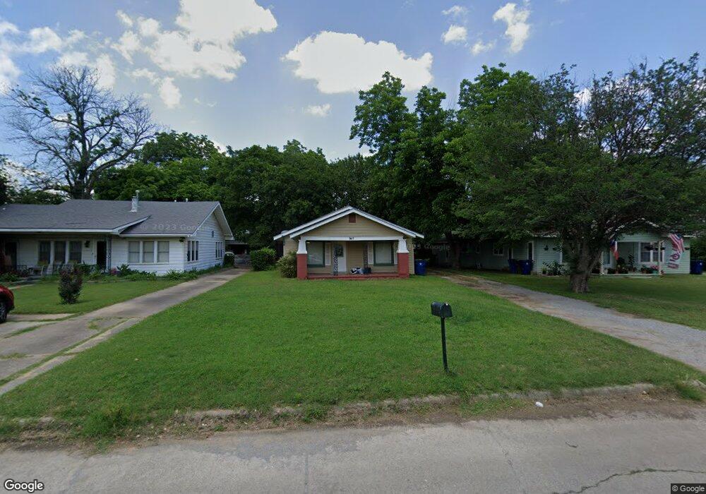 907 W Spruce Ave, Duncan, OK 73533 - photo 1
