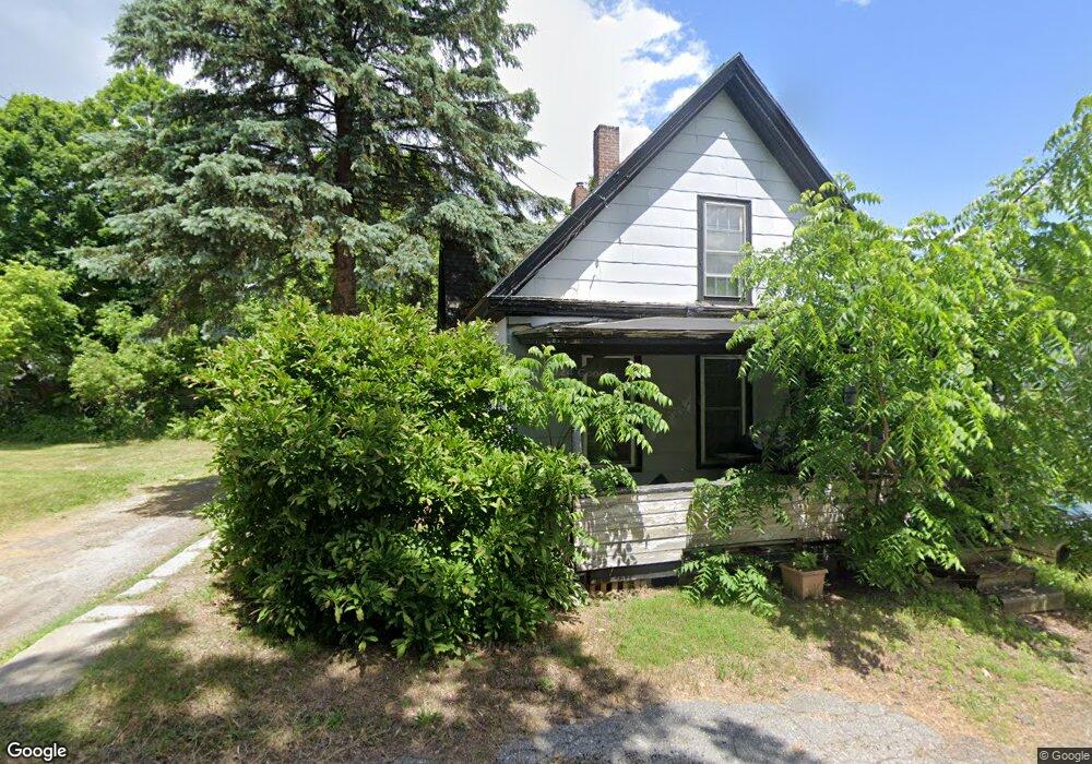 70 Tremont St, Claremont, NH 03743 - photo 1