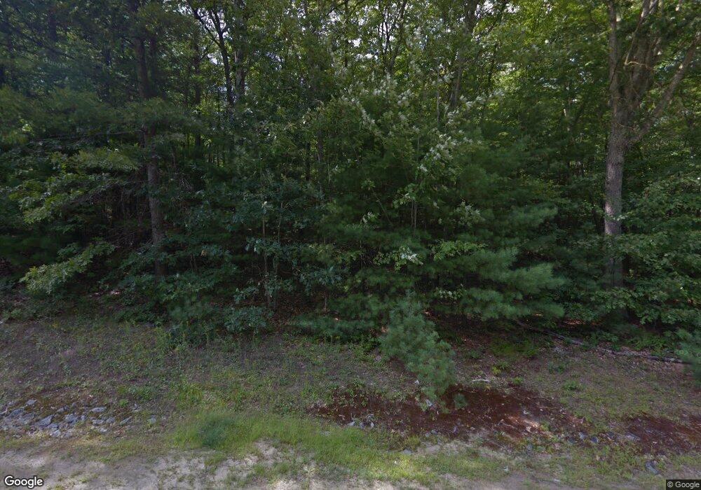 42 Walnut Cir, Merrimack, NH 03054 - photo 1