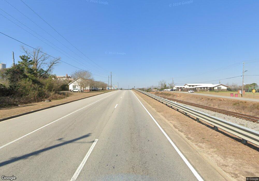 146 W Oak St, McRae-helena, GA 31055 - photo 1