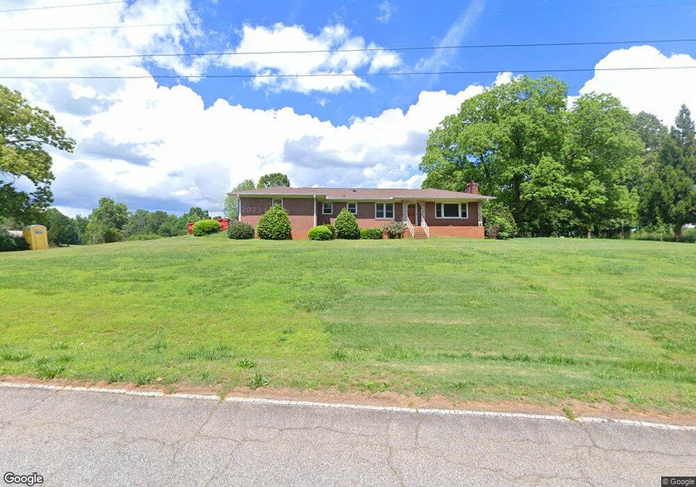 622 Playground Rd, Walhalla, SC 29691 - photo 1