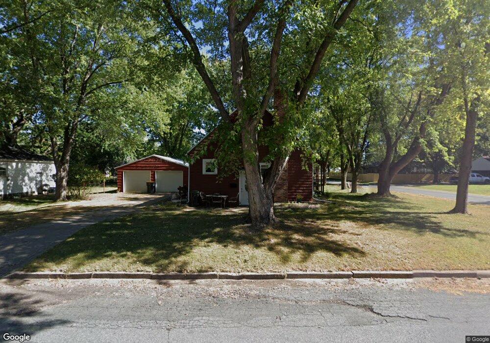 1303 2nd Ave NE, Menomonie, WI 54751 - photo 1