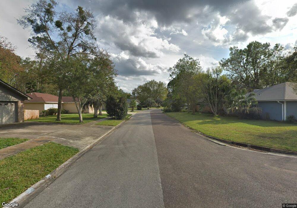 000 Hunters Lake Cir E, Jacksonville, FL 32210 - photo 1