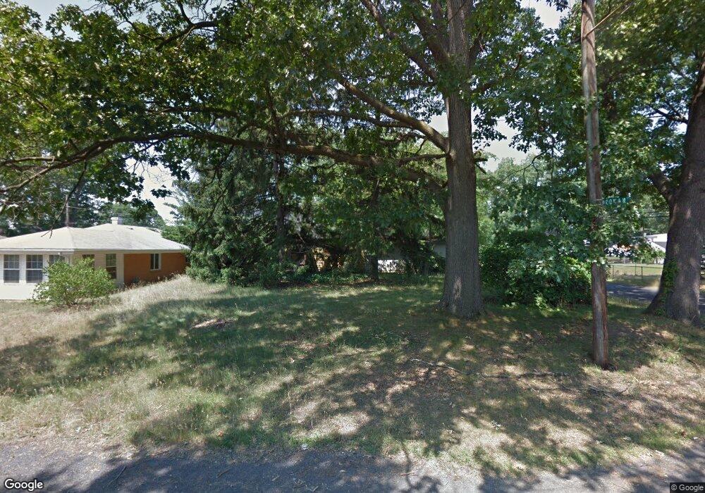 5353 Cowan St, Toledo, OH 43613 - photo 1