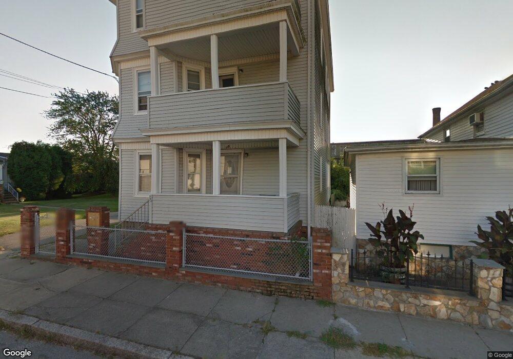 257 Pitman St unit 3, Fall River, MA 02723 - photo 1