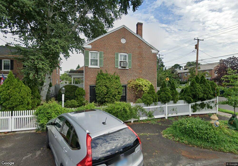 8 Plum St, Fairfield, CT 06824 - photo 1