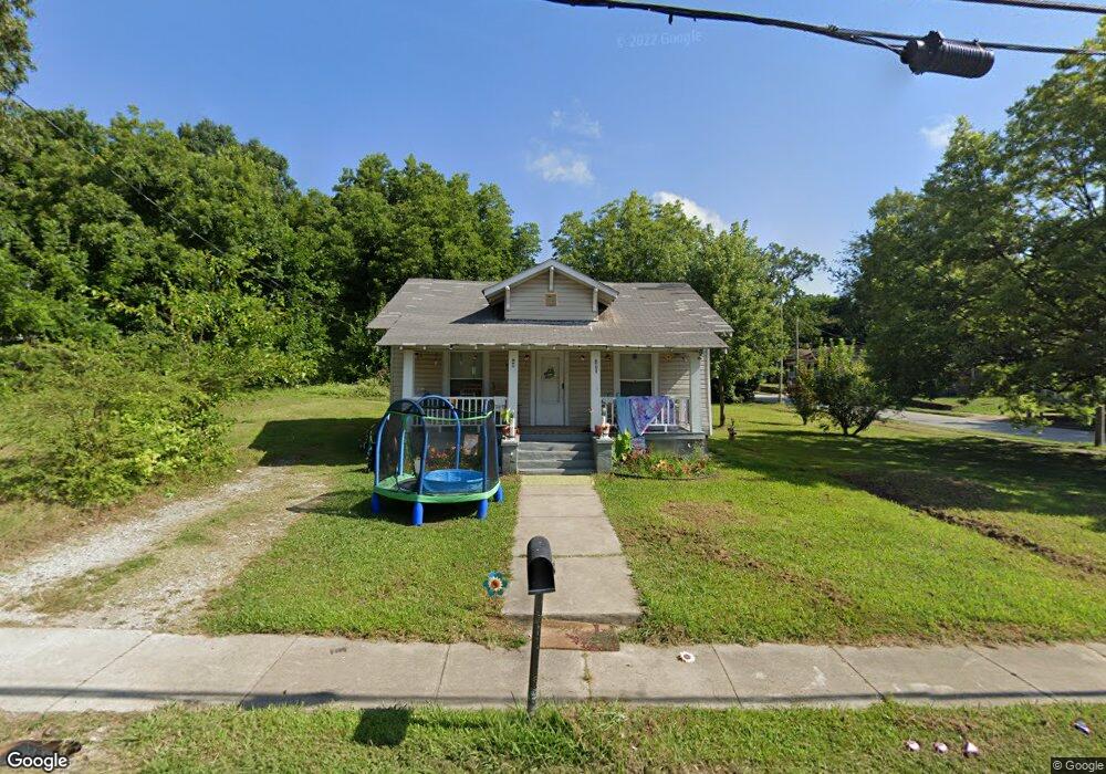 809 E Commerce Ave, High Point, NC 27260 - photo 1