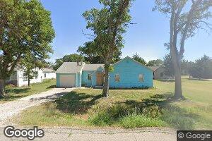 110 8th St, Gorham, KS 67640