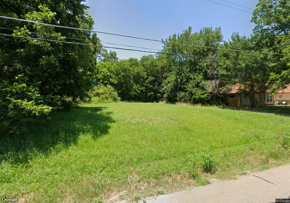601 E 5th St, Bonham, TX 75418 - photo 1