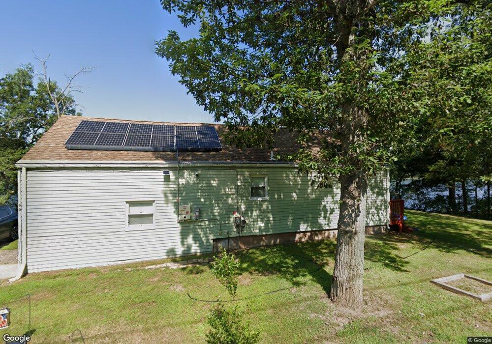 93 Parsons Rd, Enfield, CT 06082 - photo 1