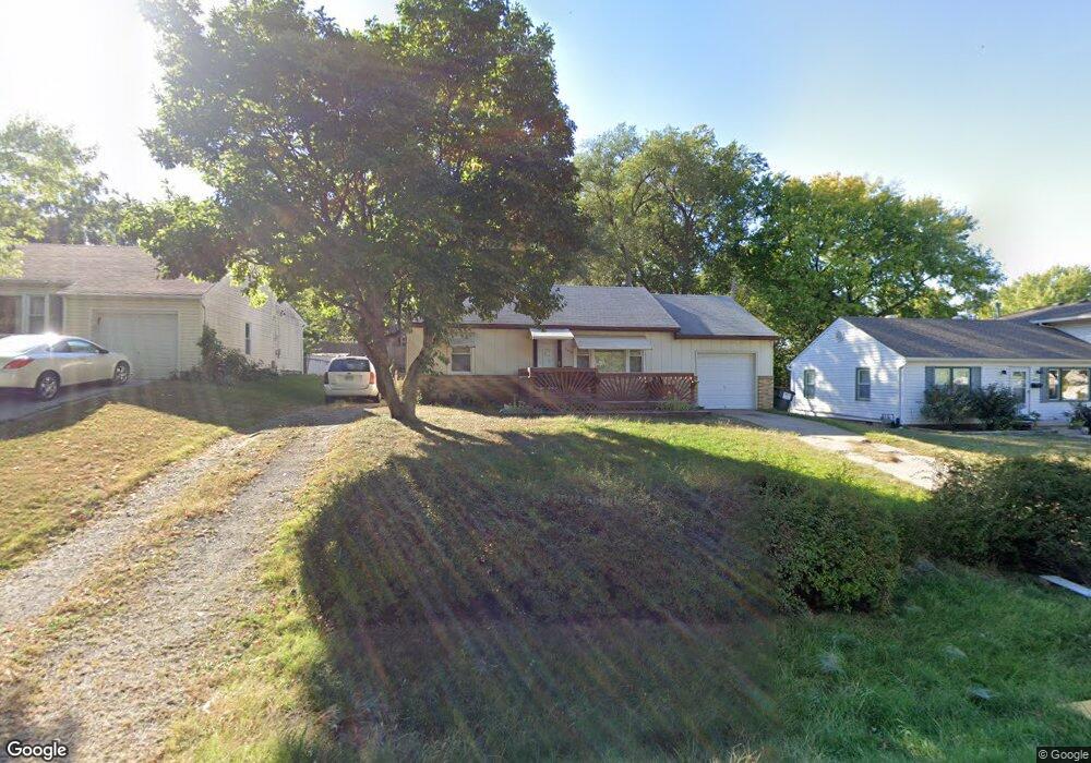 6406 Larsen Ln, Shawnee, KS 66203 - photo 1