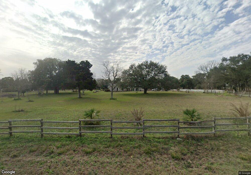 3010 Fairway Dr, Alvin, TX 77511 - photo 1