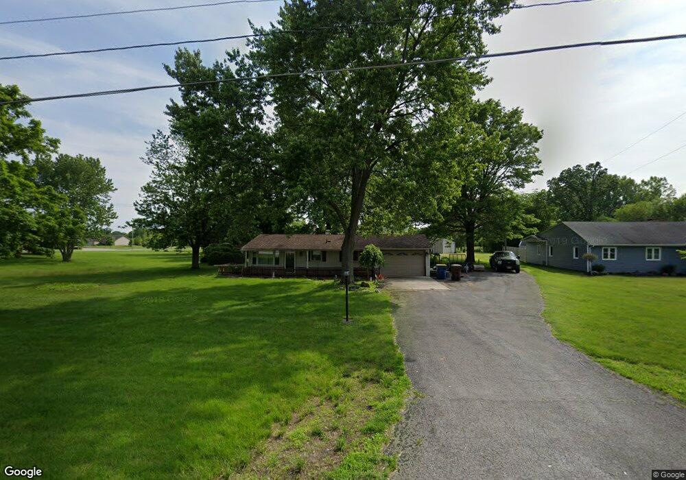 210 Elm Grove Rd, Bluffton, IN 46714 - photo 1