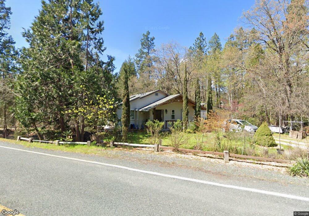 1910 Saratoga Way, Grants Pass, OR 97526 - photo 1