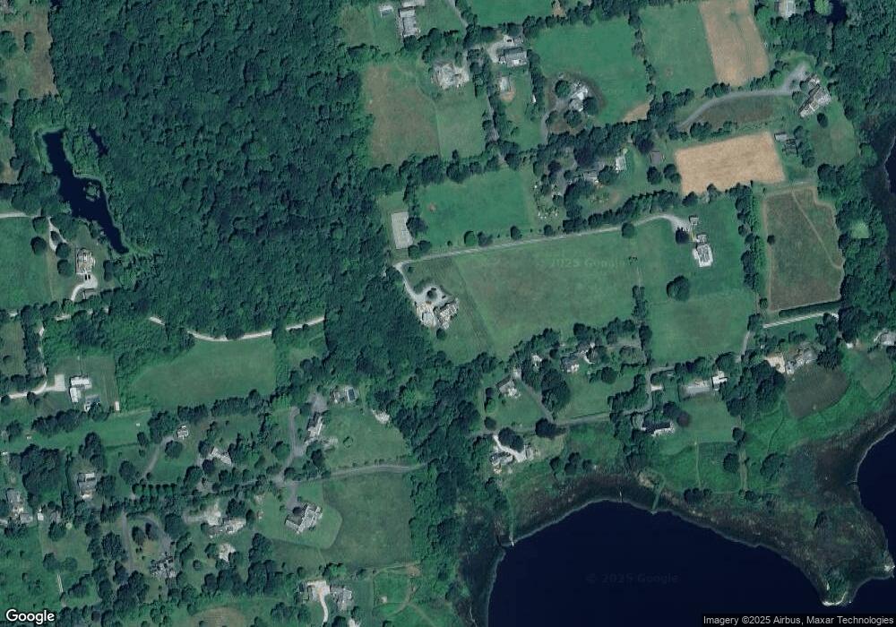 662 W Main Rd, Little Compton, RI 02837 - photo 1