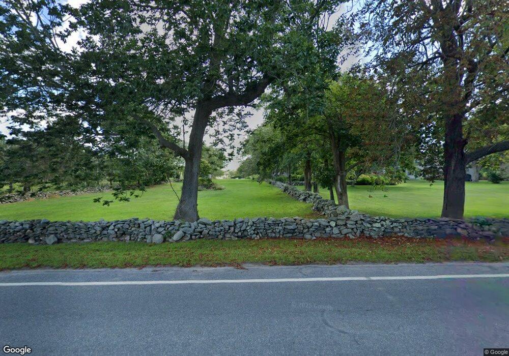 662F W Main Rd, Little Compton, RI 02837 - photo 1