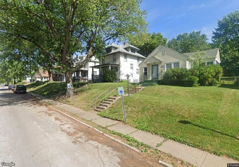 1514 W 9th St, Davenport, IA 52804 - photo 1