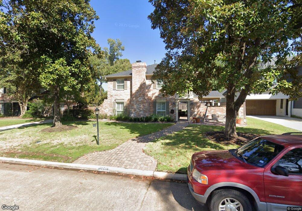 13718 Barryknoll Ln, Houston, TX 77079 - photo 1
