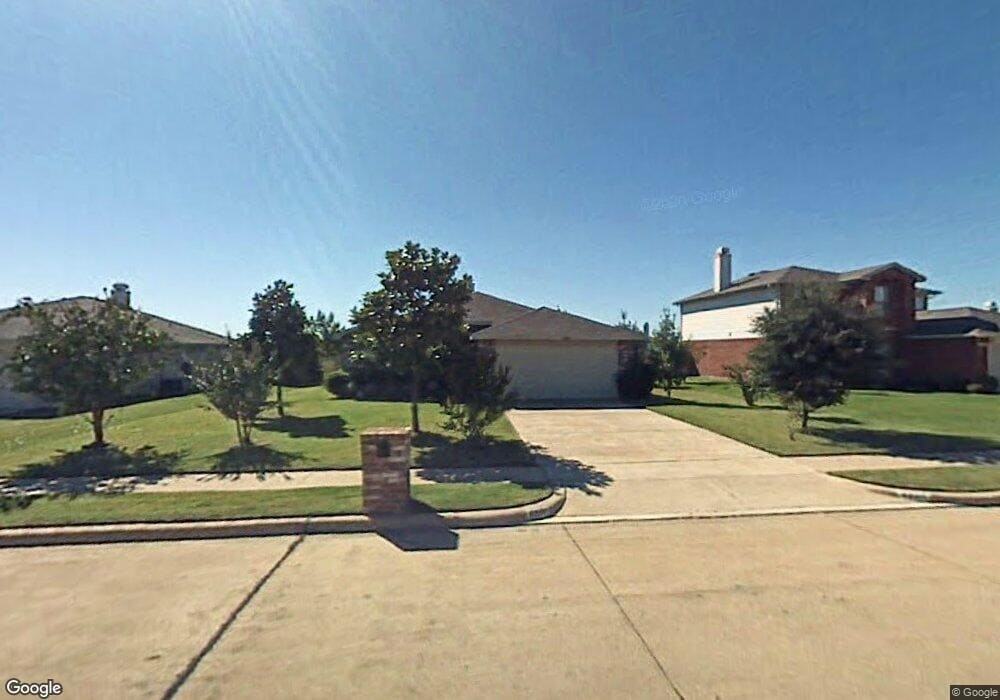 8808 Glen Falls Ln, Denton, TX 76210 - photo 1