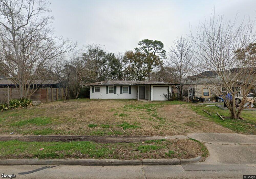 3910 Ella Blvd, Houston, TX 77018 - photo 1