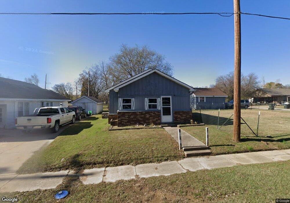 603 S 4th St, Henryetta, OK 74437 - photo 1